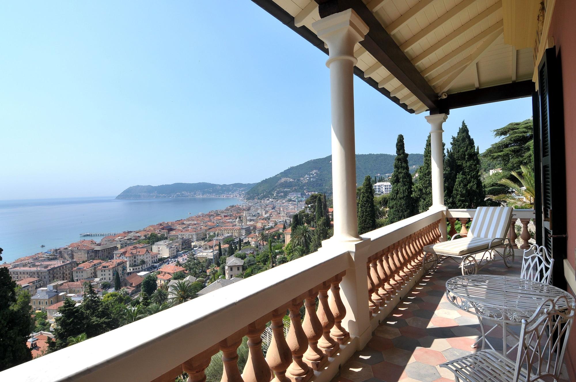 Villa Della Pergola Relais Et Chateaux アラッシオ エクステリア 写真